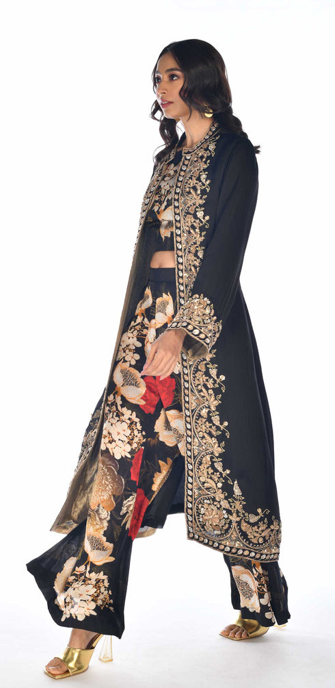 Embroidered Cape Set