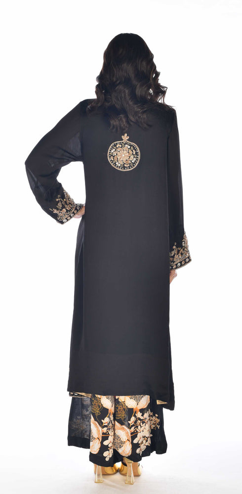 Embroidered Cape Set