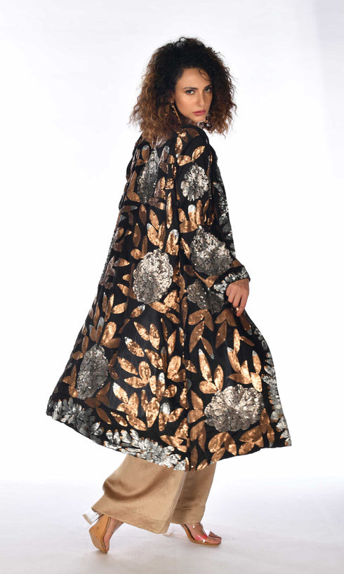 Embroidered Cape Set