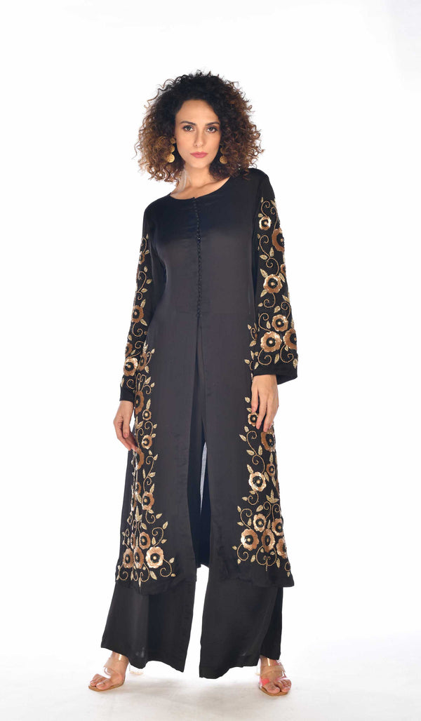 Embroidered Kurta Set